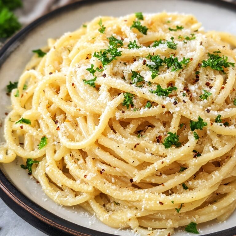 Easy Bucatini Cacio e Pepe Recipe