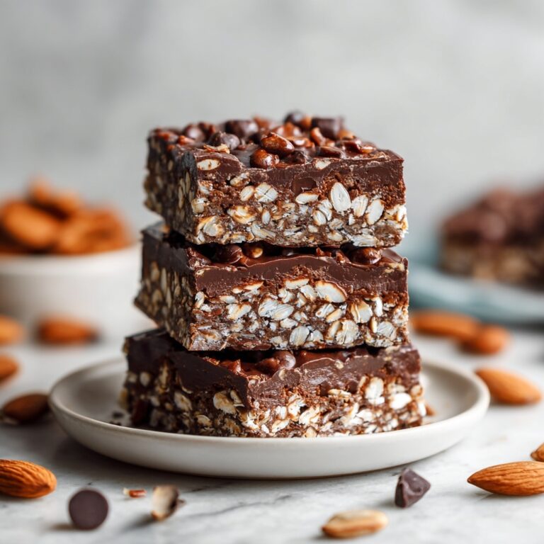 No-Bake Chocolate Oat Bars Recipe