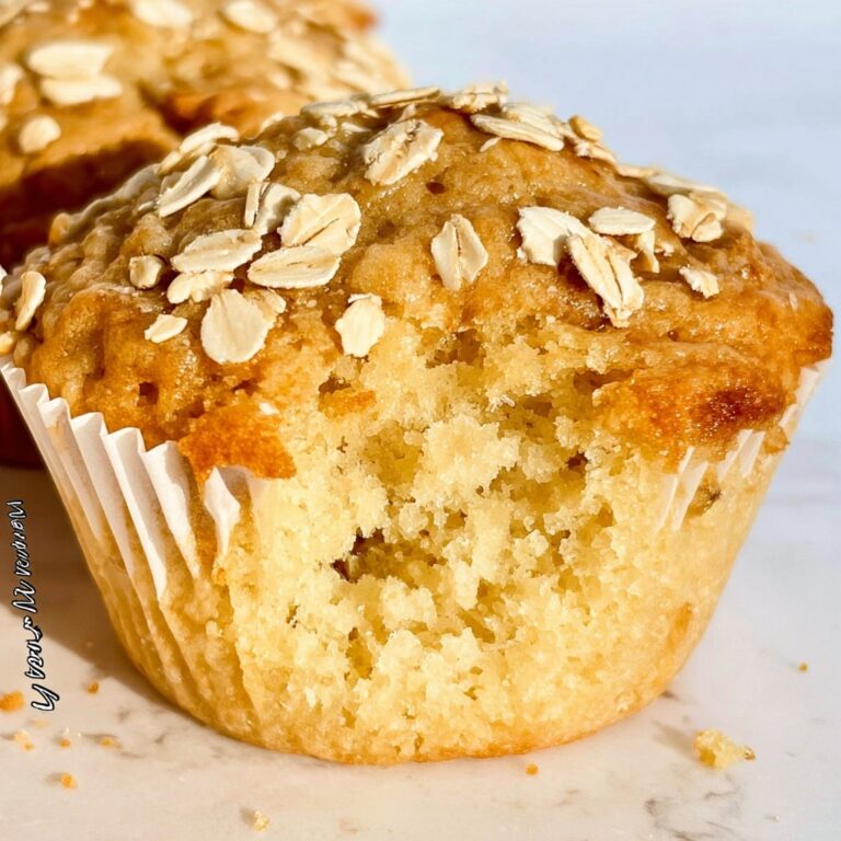 Banana Oatmeal Muffins Recipe