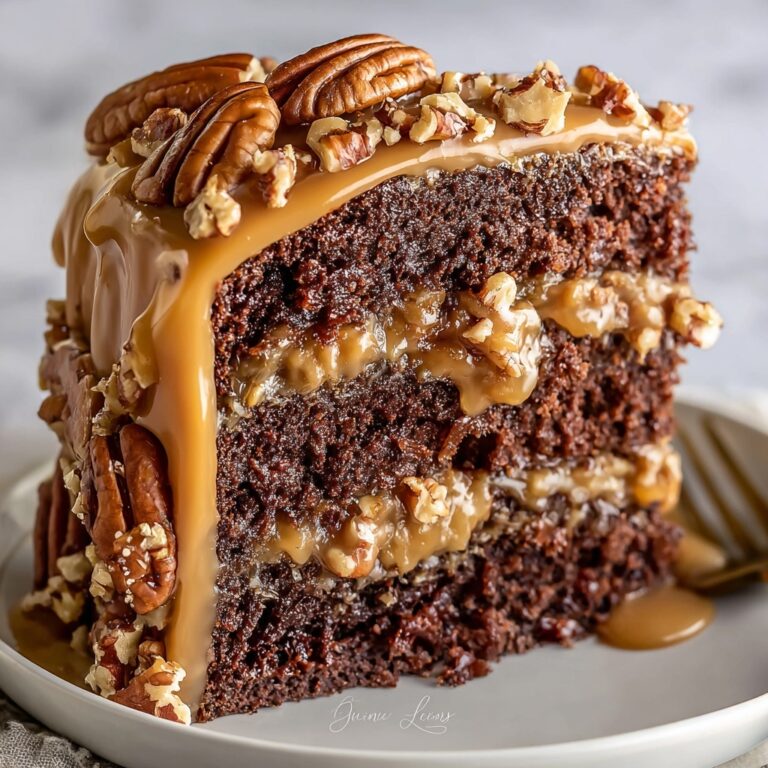 Irresistible Pecan Caramel Chocolate Cake Recipe